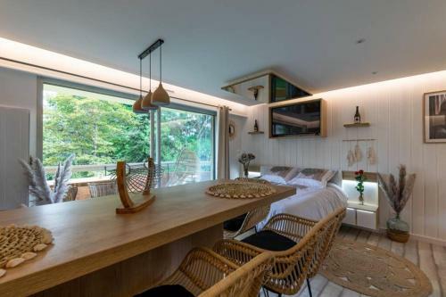 Apartamento Le Quintessence: Baln�o & Luminoth�rapie + Parking