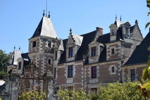 Hotel Chateau De Jallanges - Les Collectionneurs