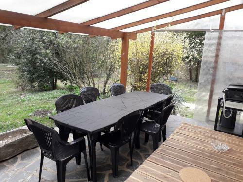 G�te Pour 8 - Axe Sedan Charleville