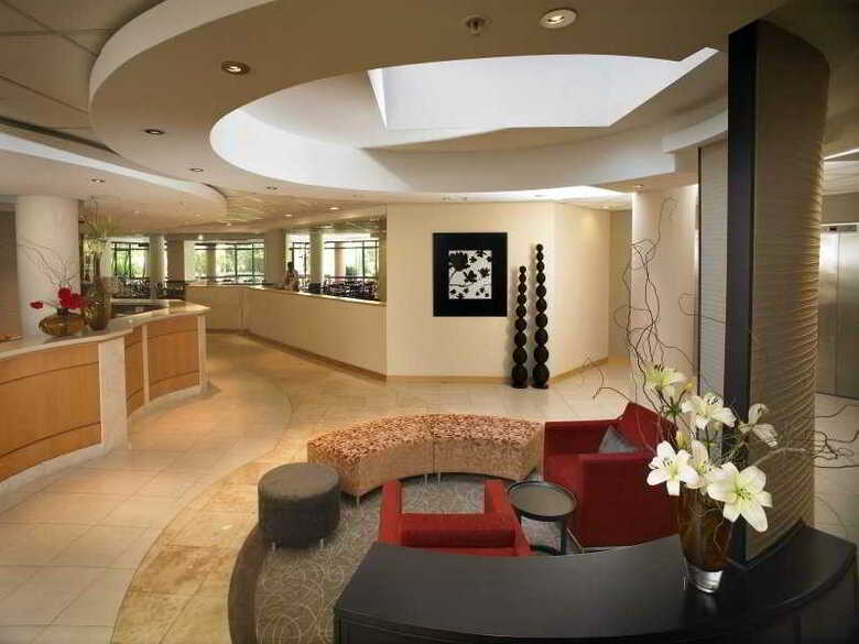 Hotel Garden Court Sandton