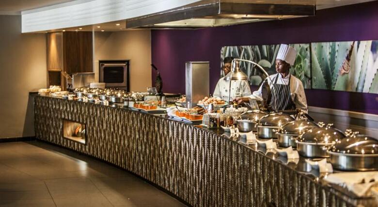 Hotel Garden Court Sandton City