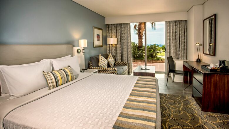 Hotel Garden Court South Beach