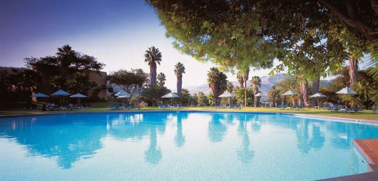Hotel Cabanas Sun City