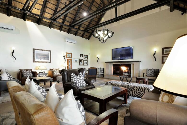 Hotel Kwa Maritane Bush Lodge