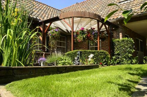 Bed & Breakfast Pension Neske