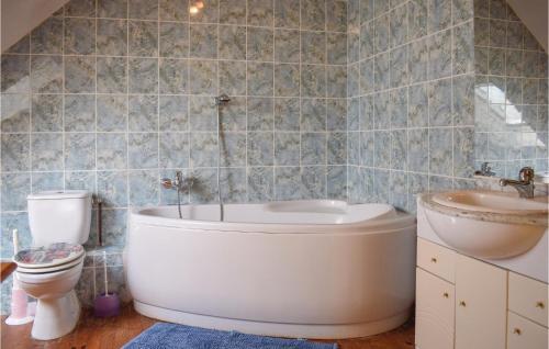 Holiday Home Rue De La Fontaine