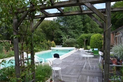 Bed & Breakfast Maison D'h�tes Le Moulin Pointu