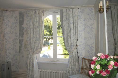 Hostal Ch�teau De Yaucourt Bussus