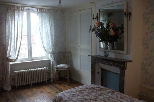 Hostal Ch�teau De Yaucourt Bussus