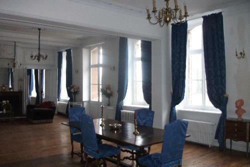 Hostal Ch�teau De Yaucourt Bussus