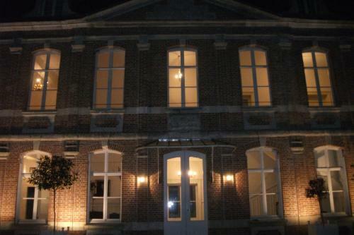 Hostal Ch�teau De Yaucourt Bussus