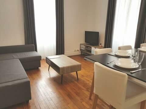 Apartamento Apt Spacieux Proche Lyon Guillotte