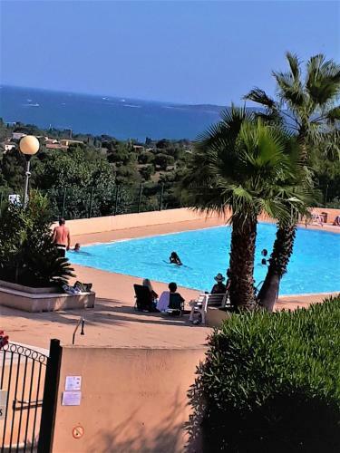 Apartamento Haut Des Issambres 13