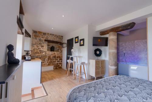 Hostal Maison Le Perchoir