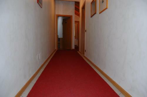 Hotel Garni Castel Ferari