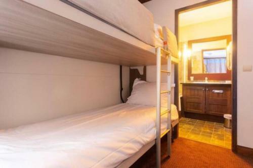 Apartamento Arc 1950 2bdrm 6/8 Guests Ski-in/out Pool+jacuzzi