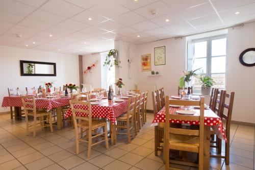 Hotel Gite-h�tel La Cabourne