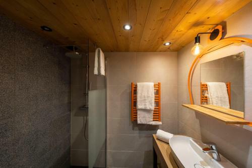 Hotel Base Camp Lodge - Les 2 Alpes