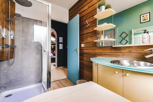 Apartamentos Gites S�r�na� Avec Vue Sur Rivi�re