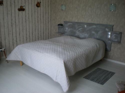 Bed & Breakfast La Cl� Des Champs