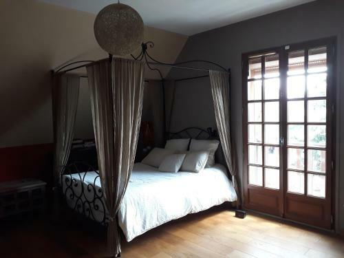 Maison Proche 24h Du Mans Baln�o Billard Borne D'arcade