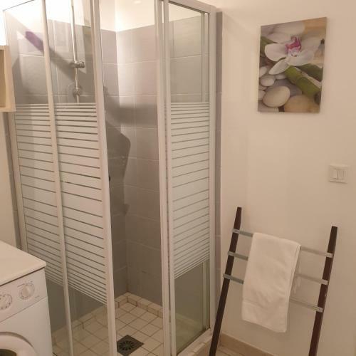 Rez De Jardin Climatise - 2 Min Plage - Piscine