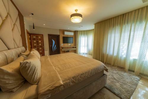 Aicha Villa