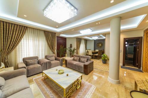 Aicha Villa