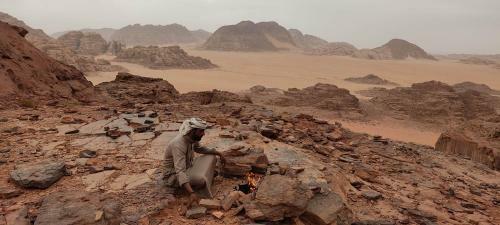 Wadi Rum Desert Eid Camp & Cave & Tours