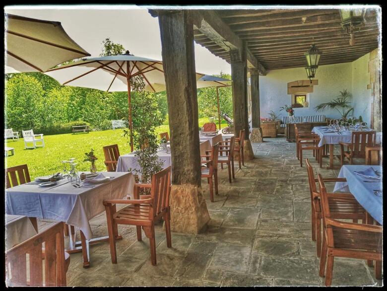 Hotel Palaci�n De To�anes