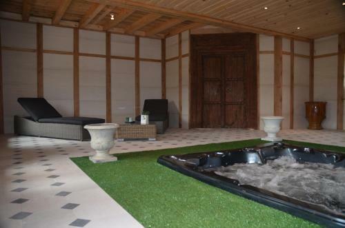 Bed & Breakfast Ch�teau De Mazi�res