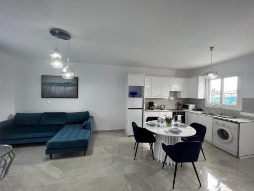 Apartamento Blue Latsi