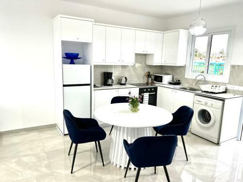 Apartamento Blue Latsi