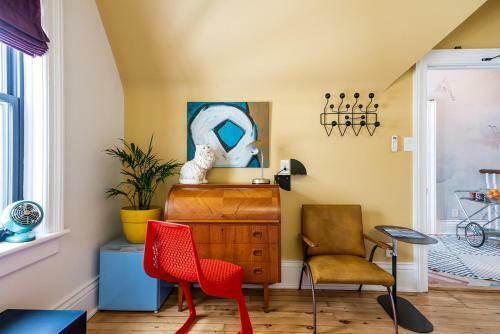 Room 7 - 11 Rooms Boutique Hotel