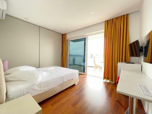 Hotel 3b Suites