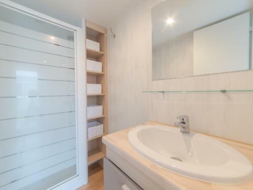 Holiday Home Park Kerlinga-21