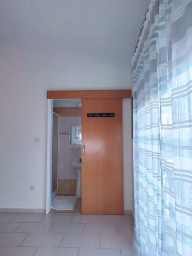 3 Zimmer, Pool Villa In Kato/universal, Paphos