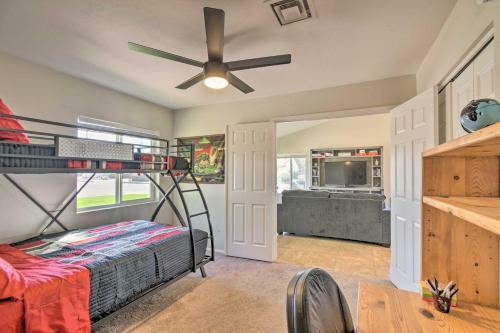 Glendale Escape With Patio, Walk To Westgate!