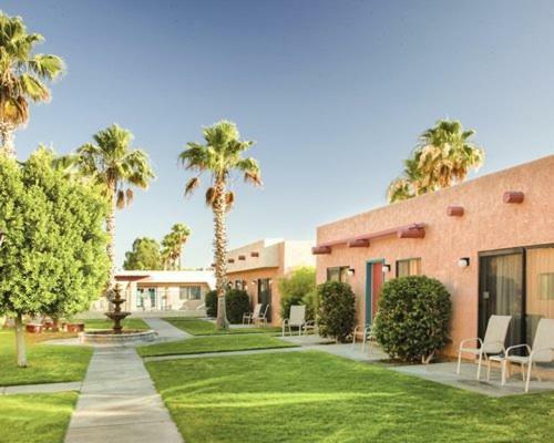 Apartamento Comfortable Adobe-style Accomodations On Western Edge Of Arizona