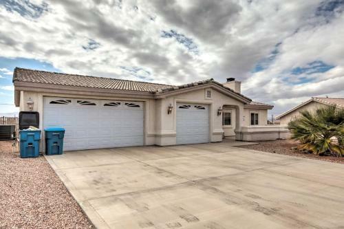 Dog-friendly Casa With Pool And Fenced Backyard!
