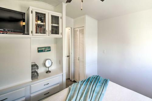 Lake Havasu Escape With Views - Walk To Lake!