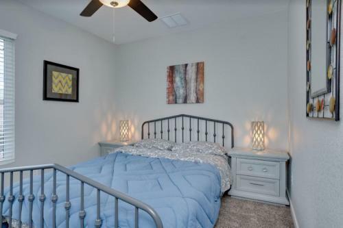 Private Resort Centrally Located W/ Outdoor Oasis.