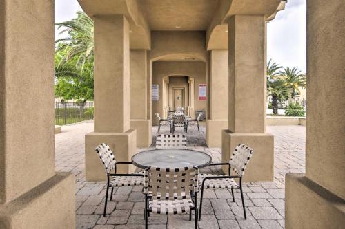 Lovely Mesa Townhome With Pool And Hot Tub Access