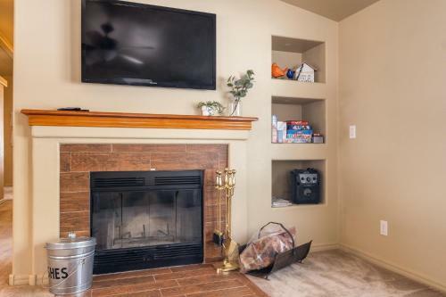 New Listing! Spacious Home In Munds Park, Arizona.