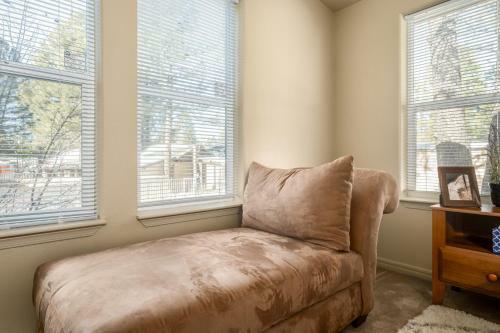 New Listing! Spacious Home In Munds Park, Arizona.