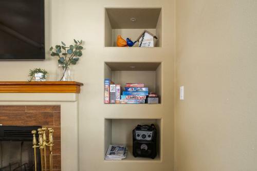 New Listing! Spacious Home In Munds Park, Arizona.