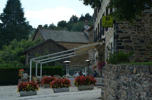 Hotel Logis Auberge De L'allagnonette