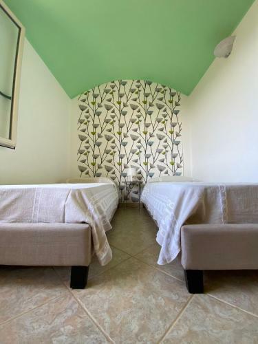 Portu Hill Apartments