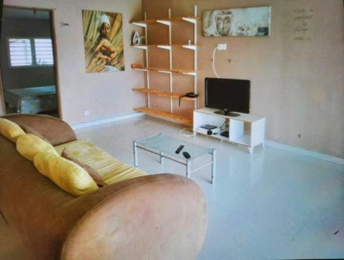 Chambre Priv�e Avec Entr�e S�par�e - Villa Avec Jardin