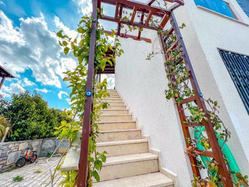 Apartamento Beautiful 2 Br House With Pool In G�m�?l�k